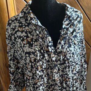 VELVET HEART... BEAUTIFUL COMFY BUTTON UP SHIRT